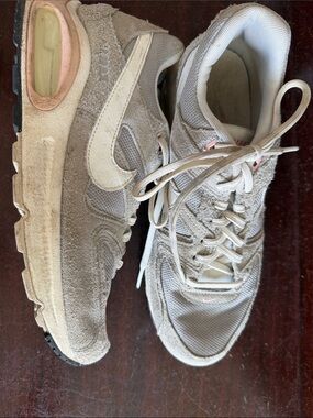 Nike Women’s Beige and Light Pink Suede Mesh Trainer